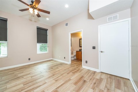 Condominio en alquiler en Saint Petersburg, Florida, 2 dormitorios, 120.59 m2 № 1910322 - foto 16