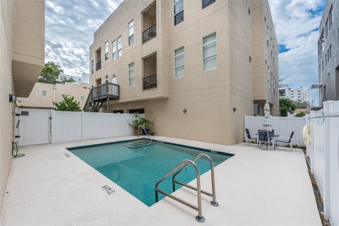 Condominio en alquiler en Saint Petersburg, Florida, 2 dormitorios, 120.59 m2 № 1910322 - foto 24