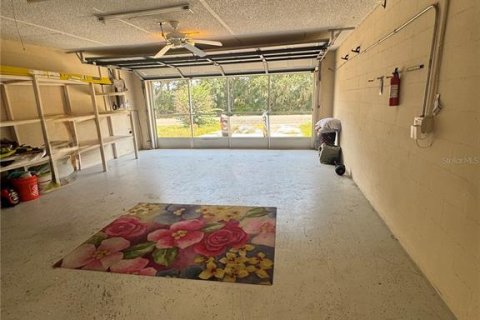 Casa en alquiler en Winter Haven, Florida, 2 dormitorios, 91.79 m2 № 2208225 - foto 11