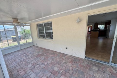 Casa en alquiler en Winter Haven, Florida, 2 dormitorios, 91.79 m2 № 2208225 - foto 15