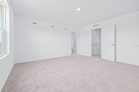 Townhouse in Davenport, Florida 3 bedrooms, 132.01 sq.m. № 1734259 - photo 16