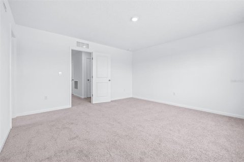 Townhouse in Davenport, Florida 3 bedrooms, 132.01 sq.m. № 1734259 - photo 17