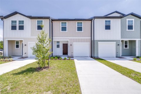 Townhouse in Davenport, Florida 3 bedrooms, 132.01 sq.m. № 1734259 - photo 1