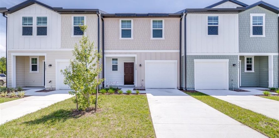 Townhouse in Davenport, Florida 3 bedrooms, 132.01 sq.m. № 1734259