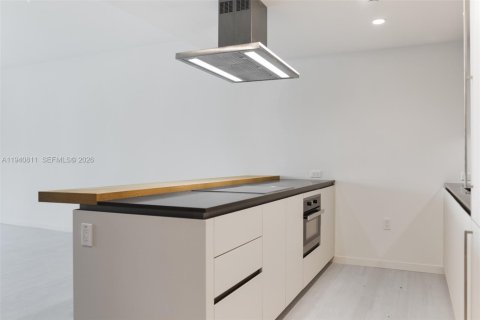 Copropriété à louer à Miami, Floride: 1 chambre, 84.17 m2 № 1998009 - photo 8