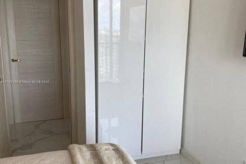 Copropriété à vendre à Miami, Floride: 2 chambres, 95.69 m2 № 1705131 - photo 20