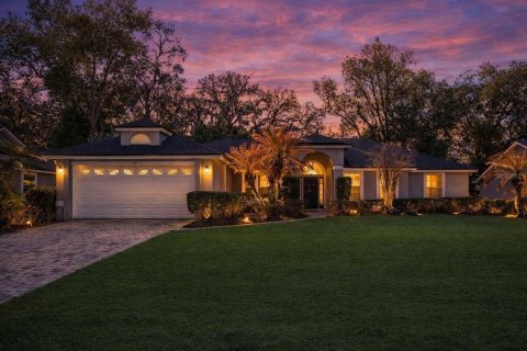 Villa ou maison à Lake Mary, Floride 4 chambres, 200.85 m2 № 2093874