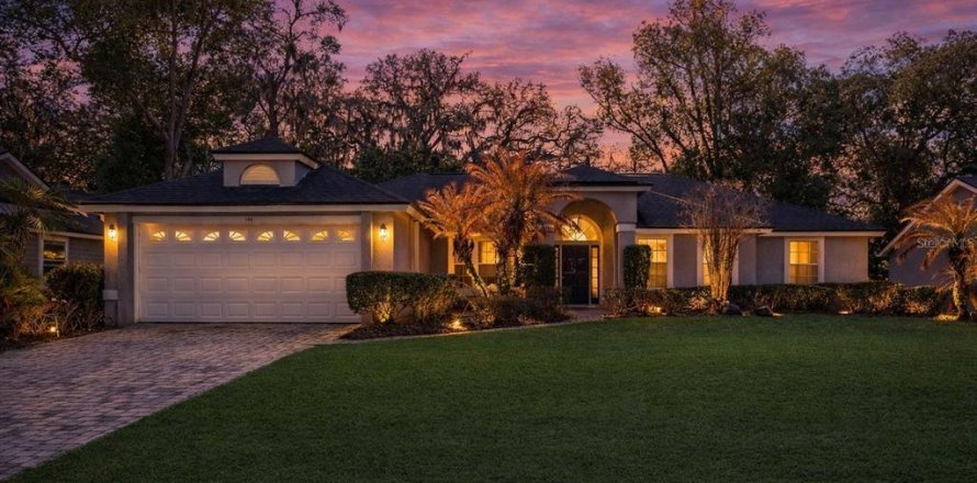 Casa en Lake Mary, Florida 4 dormitorios, 200.85 m2 № 2093874