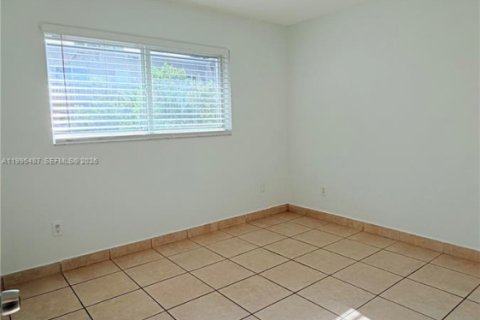 Copropriété à louer à Miami, Floride: 2 chambres, 74.69 m2 № 2058603 - photo 15