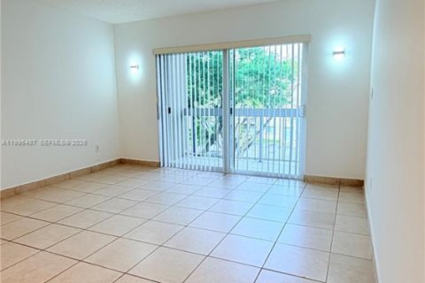 Copropriété à louer à Miami, Floride: 2 chambres, 74.69 m2 № 2058603 - photo 8