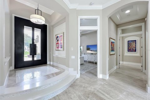 House in Windermere, Florida 4 bedrooms, 384.24 sq.m. № 2225659 - photo 5