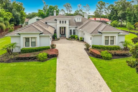 House in Windermere, Florida 4 bedrooms, 384.24 sq.m. № 2225659
