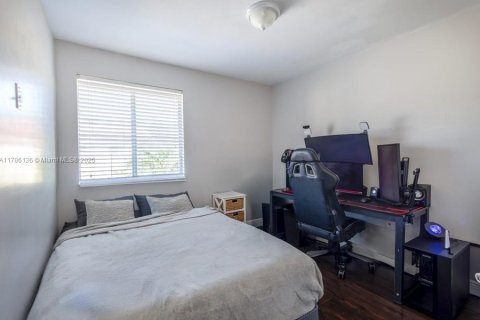 Touwnhouse à vendre à Miami, Floride: 3 chambres, 122.54 m2 № 1641701 - photo 19