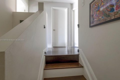 Touwnhouse à vendre à Miami, Floride: 3 chambres, 122.54 m2 № 1641701 - photo 18