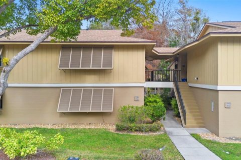 Condo à Deltona, Floride, 2 chambres  № 2104389