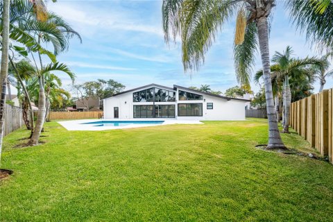 Купить виллу или дом в Плантация, Флорида 3 спальни, 299.8м2, № 1953986 - фото 4