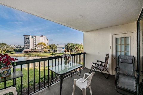 Copropriété à vendre à Largo, Floride: 2 chambres, 113.81 m2 № 2136577 - photo 19