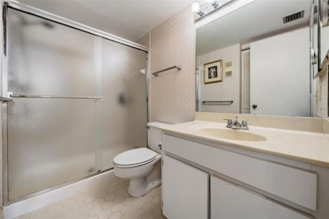 Copropriété à vendre à Largo, Floride: 2 chambres, 113.81 m2 № 2136577 - photo 27