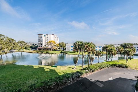 Copropriété à vendre à Largo, Floride: 2 chambres, 113.81 m2 № 2136577 - photo 21