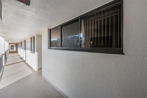 Copropriété à vendre à Largo, Floride: 2 chambres, 113.81 m2 № 2136577 - photo 6
