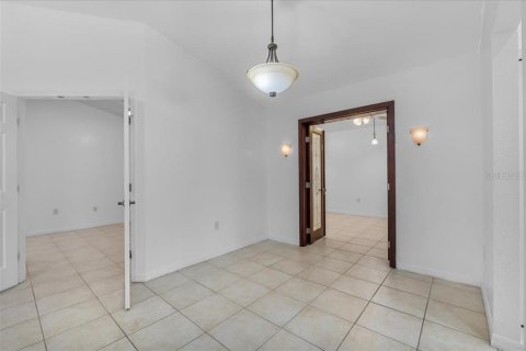 House in Lake Wales, Florida 2 bedrooms, 181.81 sq.m. № 1804644 - photo 29