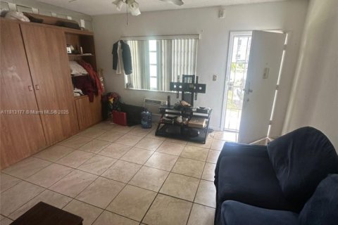 Copropriété à vendre à Miami Gardens, Floride: 1 chambre, 53.88 m2 № 1977569 - photo 1
