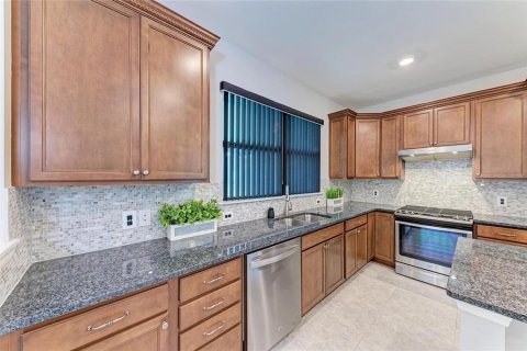 House in Bradenton, Florida 2 bedrooms, 146.97 sq.m. № 1913272 - photo 25