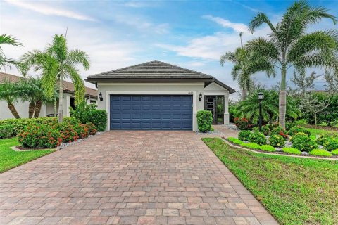 House in Bradenton, Florida 2 bedrooms, 146.97 sq.m. № 1913272 - photo 6