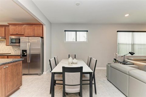 House in Bradenton, Florida 2 bedrooms, 146.97 sq.m. № 1913272 - photo 18