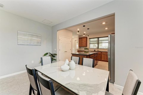 House in Bradenton, Florida 2 bedrooms, 146.97 sq.m. № 1913272 - photo 16