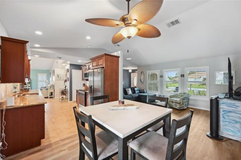 Casa en venta en Punta Gorda, Florida, 3 dormitorios, 177.07 m2 № 1781194 - foto 10