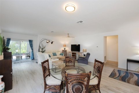 Casa en venta en New Smyrna Beach, Florida, 3 dormitorios, 164.81 m2 № 1902474 - foto 14