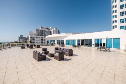 Condominio en venta en Miami Beach, Florida, 7 dormitorios, 537.9 m2 № 1865500 - foto 2