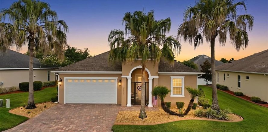 Casa en Oxford, Florida 3 dormitorios, 170.2 m2 № 2196602