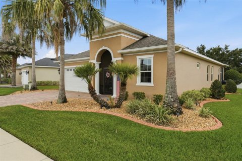 Casa en venta en Oxford, Florida, 3 dormitorios, 170.2 m2 № 2196602 - foto 4