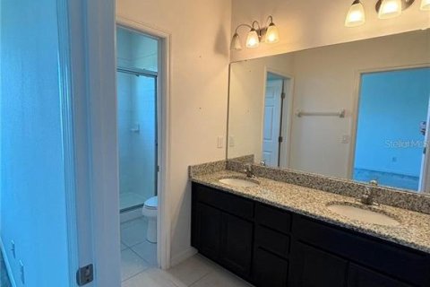 Touwnhouse à louer à Orlando, Floride: 3 chambres, 146.04 m2 № 2096965 - photo 12