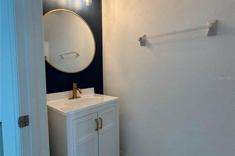 Touwnhouse à louer à Orlando, Floride: 3 chambres, 146.04 m2 № 2096965 - photo 3