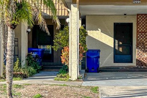 House in New Port Richey, Florida 2 bedrooms, 90.3 sq.m. № 1514985 - photo 10