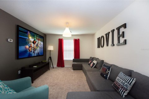 Casa en venta en Davenport, Florida, 6 dormitorios, 305.74 m2 № 1626602 - foto 17