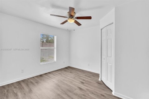 Immobilier commercial à vendre à Lehigh Acres, Floride № 2084294 - photo 25