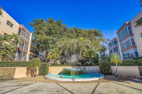 Condominio en venta en Plantation, Florida, 1 dormitorio, 86.58 m2 № 1978582 - foto 26