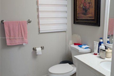 Condominio en venta en Plantation, Florida, 1 dormitorio, 86.58 m2 № 1978582 - foto 18