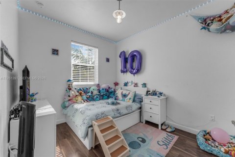 Touwnhouse à vendre à Cutler Bay, Floride: 3 chambres, 162.3 m2 № 2089327 - photo 8