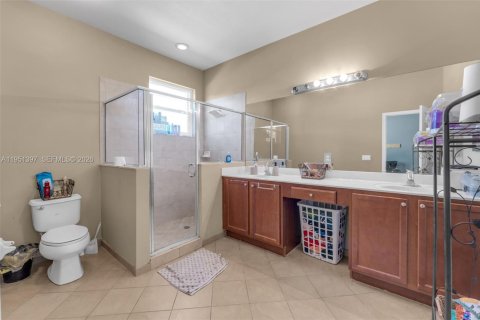 Touwnhouse à vendre à Cutler Bay, Floride: 3 chambres, 162.3 m2 № 2089327 - photo 9