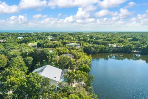 Casa en venta en Key Largo, Florida, 4 dormitorios № 1830949 - foto 2