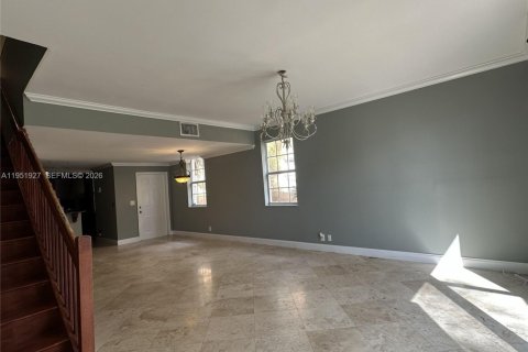 Adosado en alquiler en Weston, Florida, 4 dormitorios, 160.54 m2 № 2055107 - foto 11