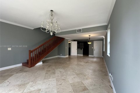 Adosado en alquiler en Weston, Florida, 4 dormitorios, 160.54 m2 № 2055107 - foto 12