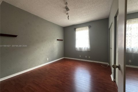 Adosado en alquiler en Weston, Florida, 4 dormitorios, 160.54 m2 № 2055107 - foto 26