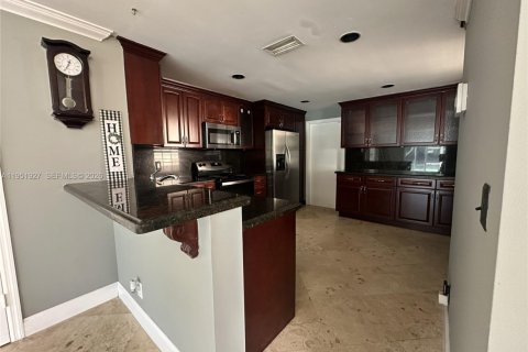 Adosado en alquiler en Weston, Florida, 4 dormitorios, 160.54 m2 № 2055107 - foto 9