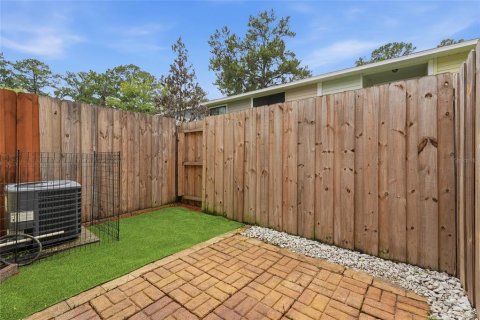 Townhouse in Gainesville, Florida 2 bedrooms, 96.8 sq.m. № 2157423 - photo 26